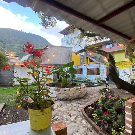 Garden House Hostal Баньйос Екстер'єр фото