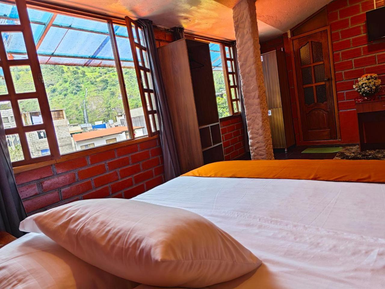 Garden House Hostal Баньйос Екстер'єр фото