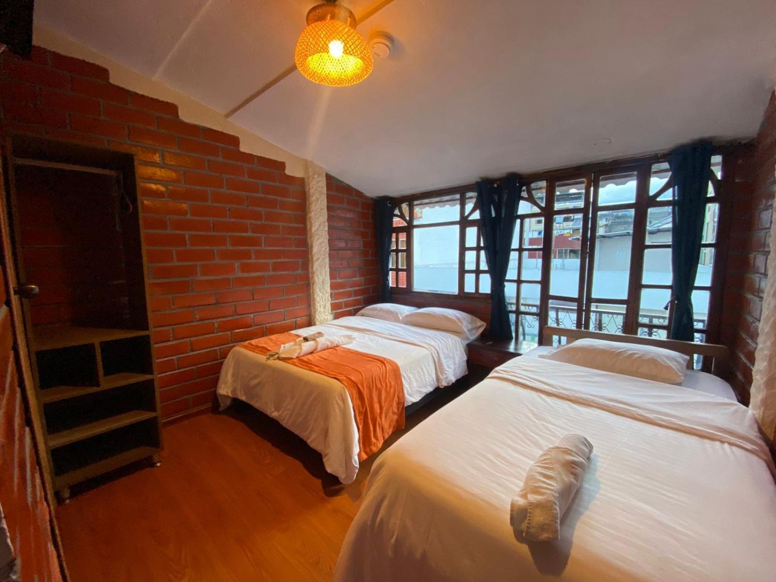 Garden House Hostal Баньйос Екстер'єр фото