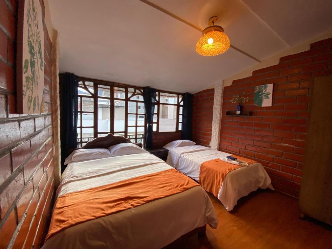 Garden House Hostal Баньйос Екстер'єр фото